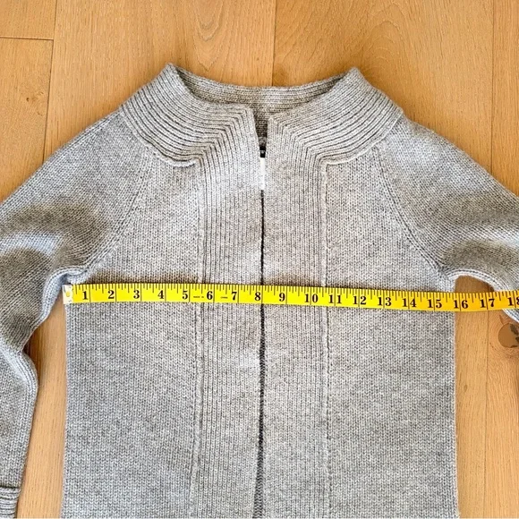 J. Crew Heather Light Gray Women's 3/4 Sleeve Cardigan - XS - Picture 3 of 6